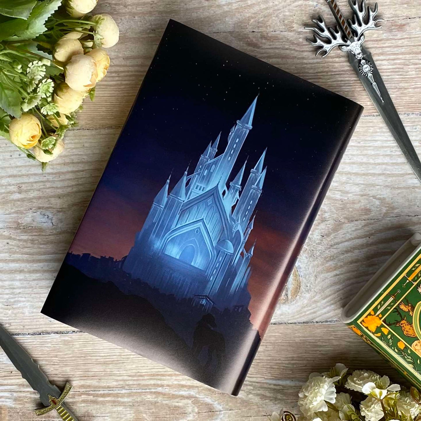 Throne of Glass Dust Jacket/Poster Set Preorder