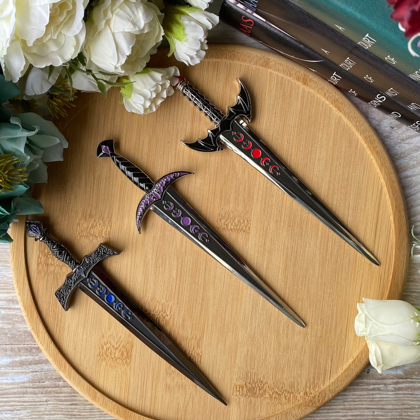 A Court of Thorns and Roses Cassian Replica Preorder