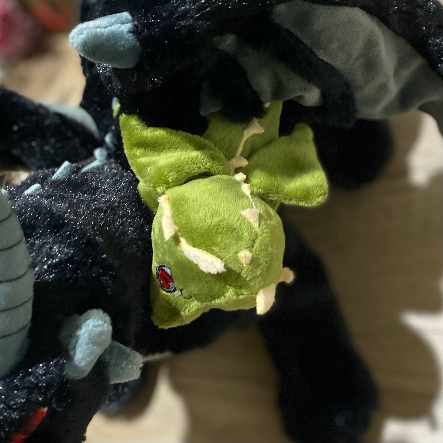 From Blood and Ash Nektas and Jadis Plushie