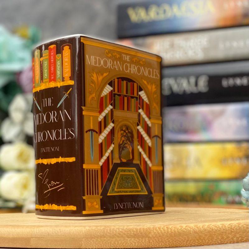 The Medoran Chronicles Bookpot