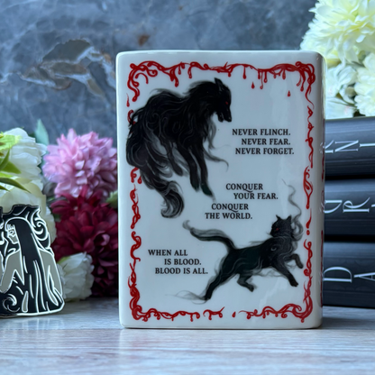 Nevernight Bookpot