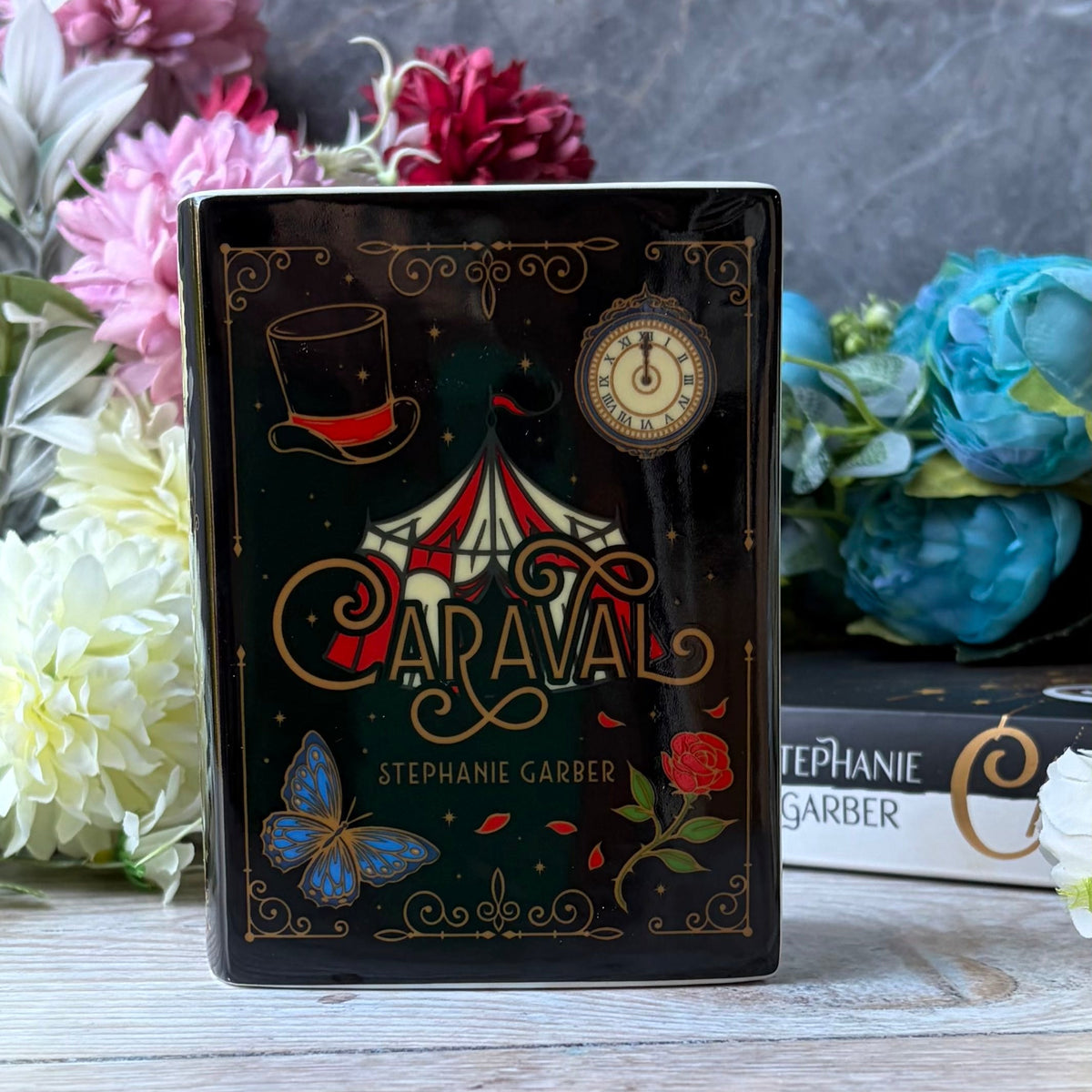 Caraval Bookpot